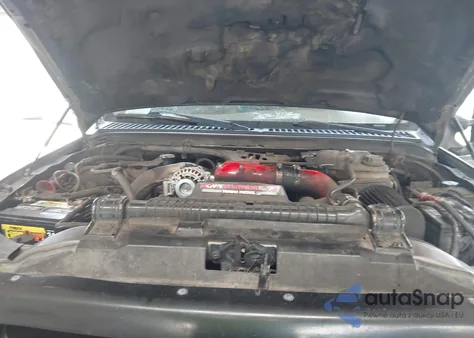 2003 Ford Excursion Limited from USA, damaged, VIN 1FMSU43P83EB45349